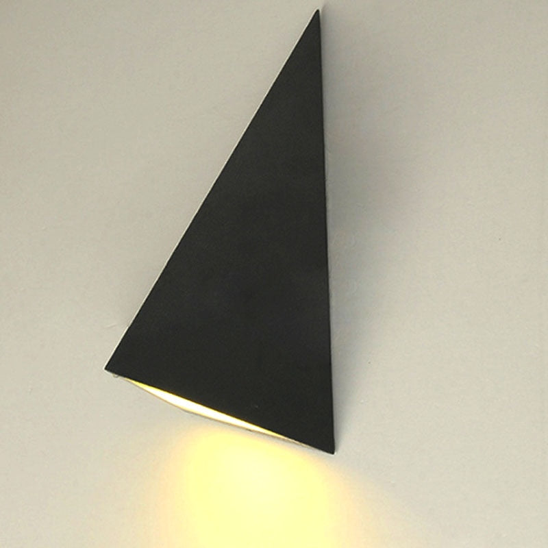 Waterproof Indoor/Outdoor Pyramid Wall Lamp